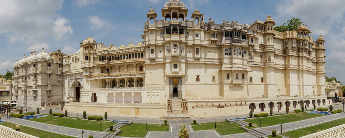 city palace udaipur